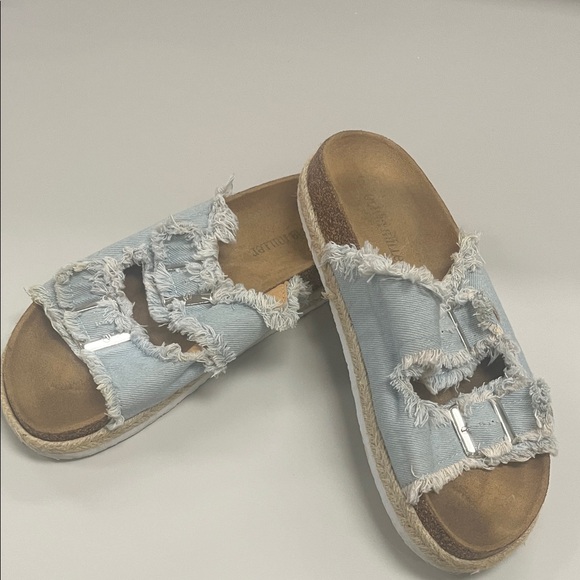 Olivia Miller Light Blue Frayed Slide Sandals Size 8 - Picture 1 of 8